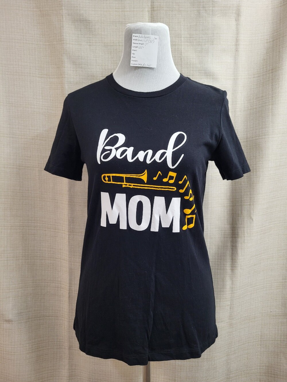 Bella + Canvas Women's Black "Band Mom" Printed Jersey Tee Casual Size Sm